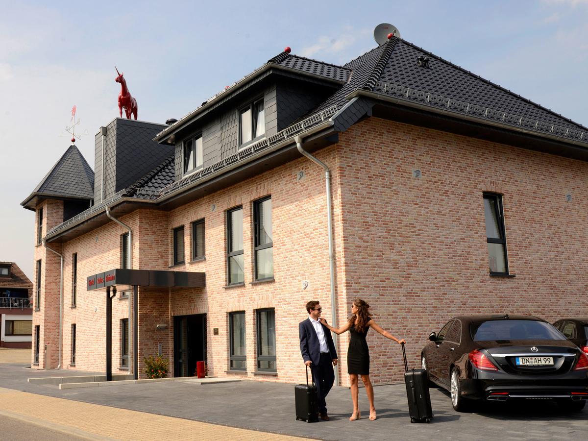Hotel Rotes Einhorn **** Duren Luaran gambar