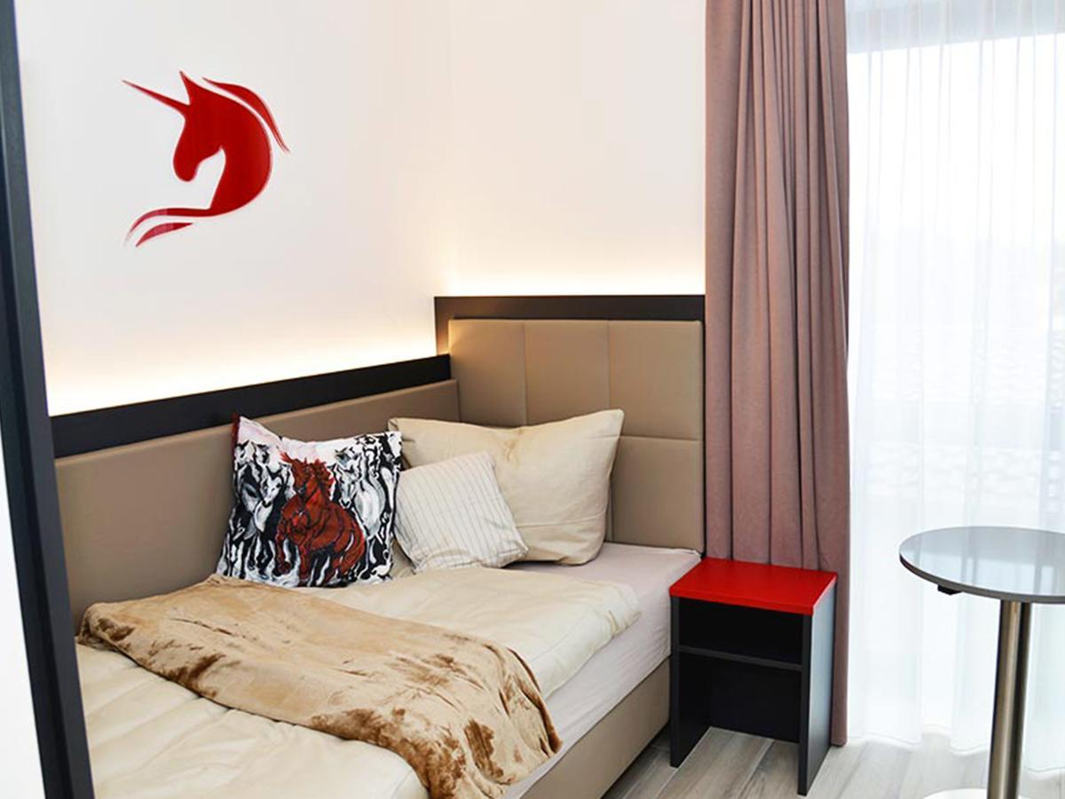 Hotel Rotes Einhorn **** Duren Luaran gambar